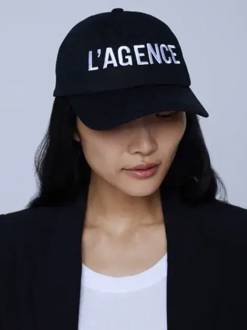 L’AGENCE - Picture 2 of 7